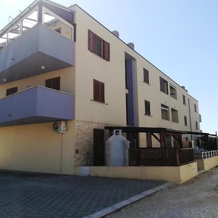 Apartment Rossella Nin Bagian luar foto